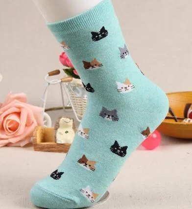 Cute Cartoon Cat Cotton Socks for Women - Cozy & Fun Winter Footwear