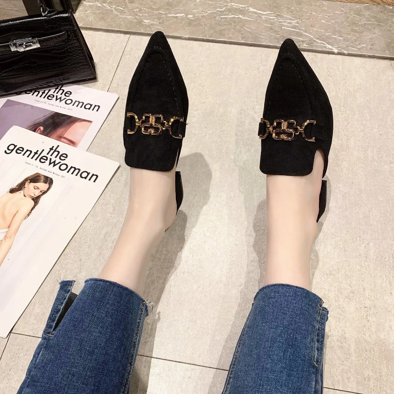 Finn Chain Pointed Toe Mule Shoes Closed-Toe Slippers Female Spring/Summer Pointed-Toe Mules Shoes