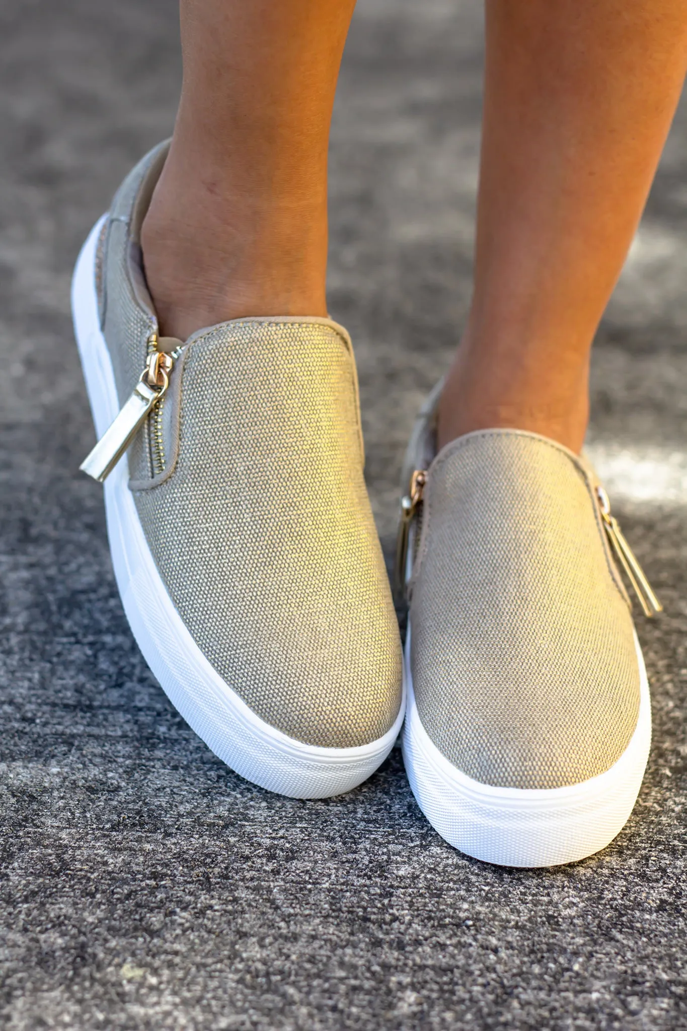 Timbre Gold Sneakers