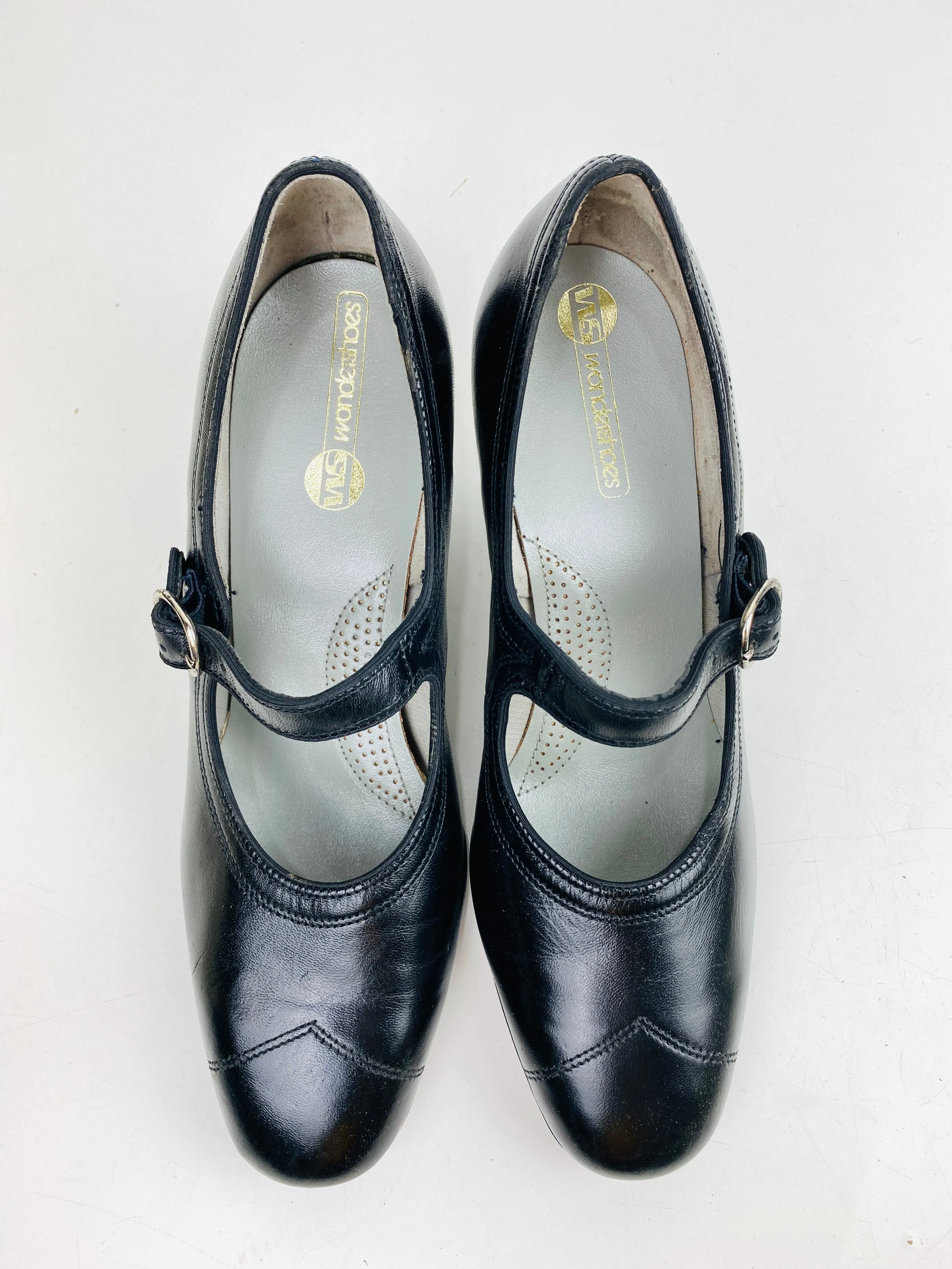 Vintage Deadstock Shoes, Women's 1980s Black Leather Pumps, NOS, 7088