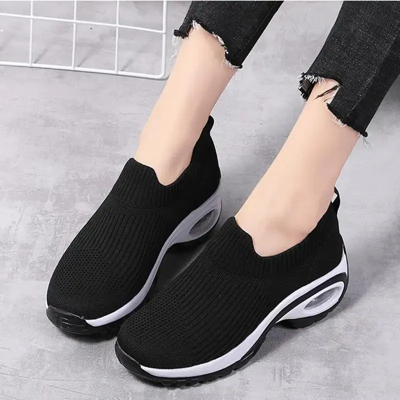 Women Air Cushion sneakers