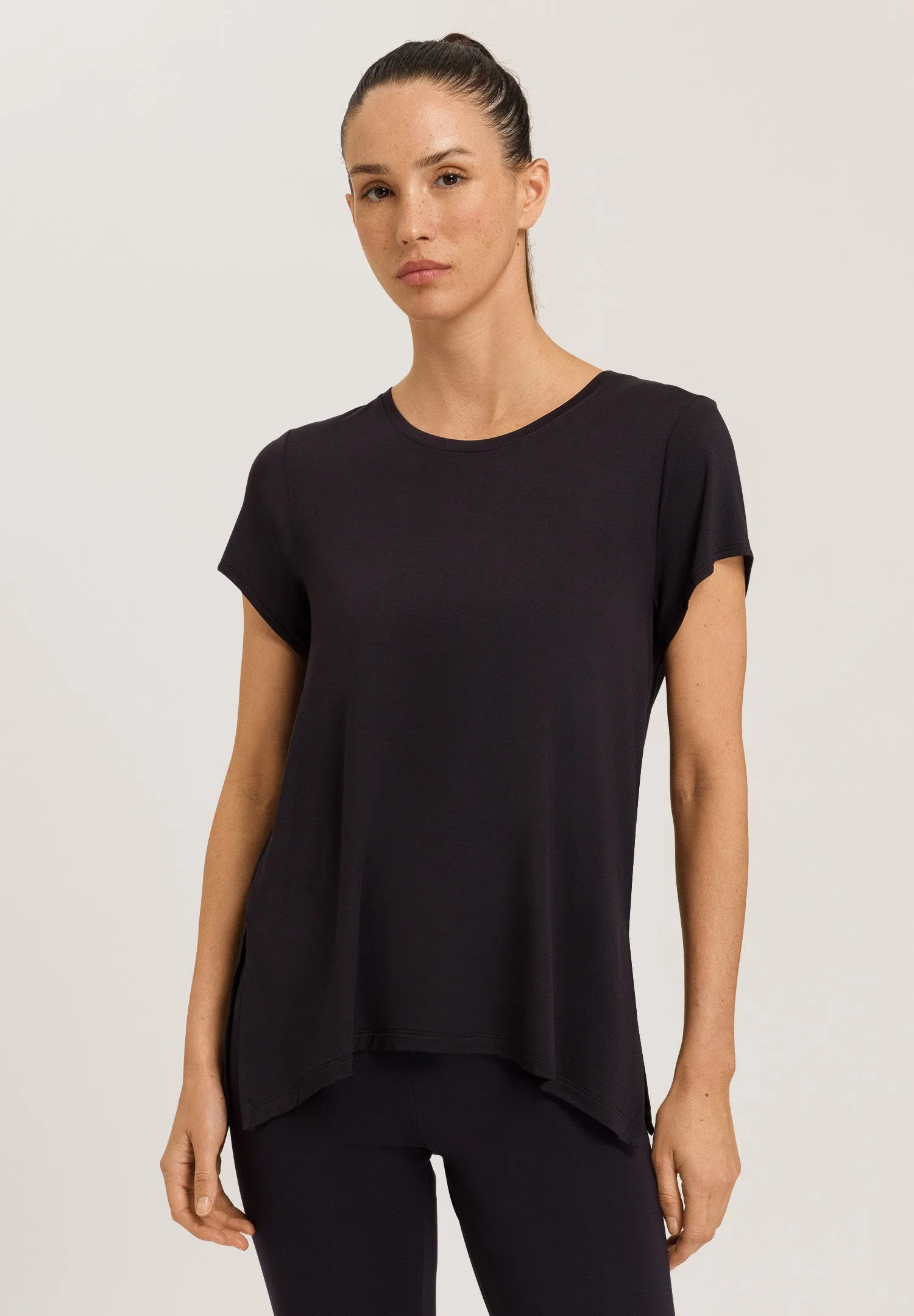 Yoga Flowy Round Neck Top | Black Beauty 78795-2199